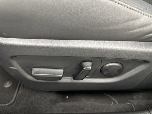 Certified 2025 MAZDA CX-30 AWD 2.5 S w/ Premium Package image 15