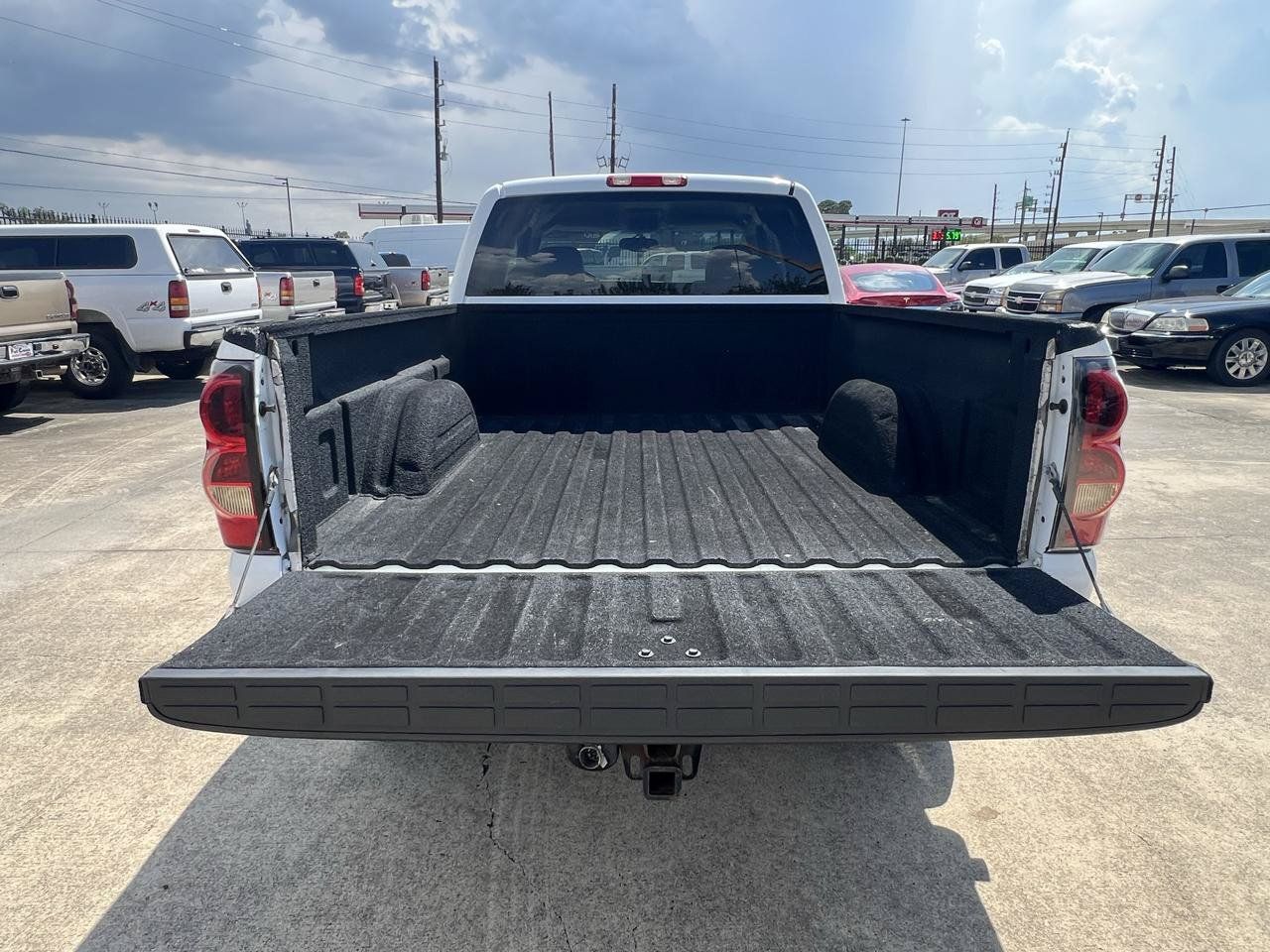 Used 2004 Chevrolet Silverado 1500 4x4 Extended Cab w/ Z71 Convenience Package 2 image 25