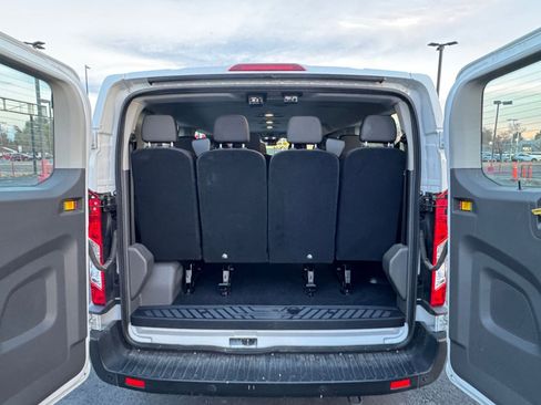 Used 2024 Ford Transit 350 XLT image 30