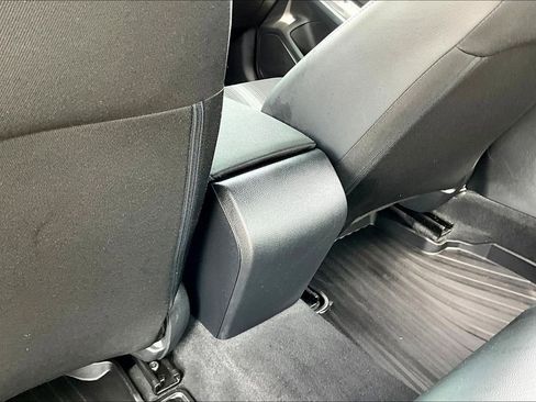 Used 2023 Honda Civic Sport image 10