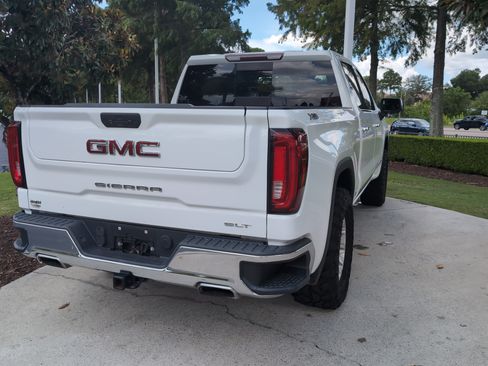 Used 2019 GMC Sierra 1500 SLT w/ SLT Premium Package AWD/4WD image 10