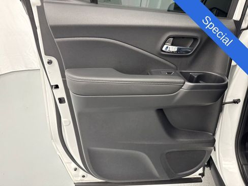 Used 2025 Honda Ridgeline RTL image 14