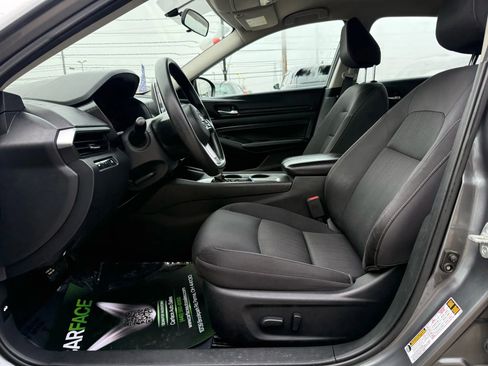 Used 2019 Nissan Altima 2.5 S image 18