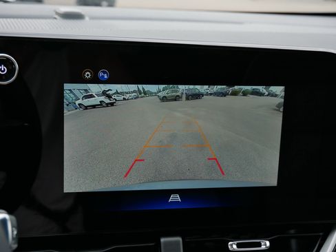 Used 2026 Chevrolet Equinox LT w/ Convenience Package II AWD/4WD image 27