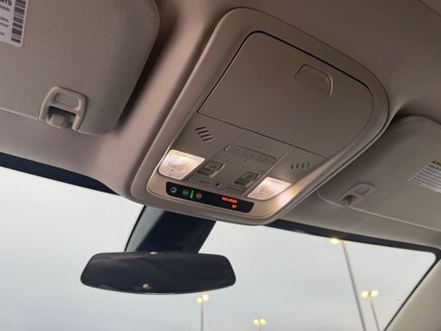 Used 2019 Cadillac XT5 Luxury image 22