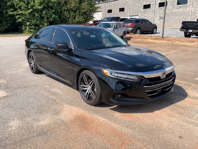 Used 2022 Honda Accord Touring image 3
