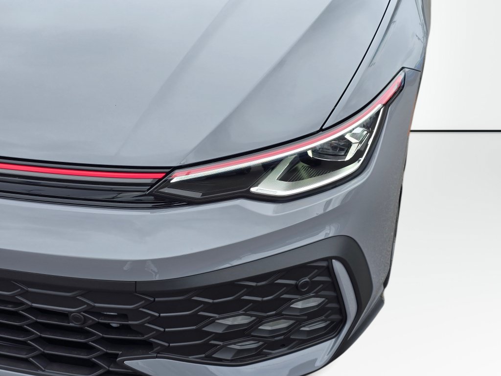 New 2026 Volkswagen GTI SE FWD image 10