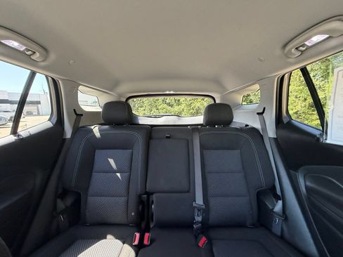 Used 2023 GMC Terrain SLE w/ Driver Convenience Package FWD image 42