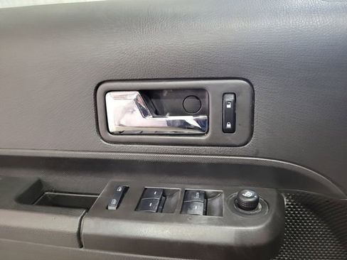 Used 2010 Ford Edge SEL image 37