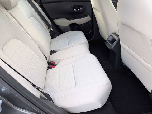 Certified 2024 Honda HR-V LX image 18