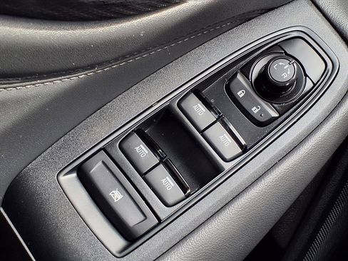 Certified 2025 Subaru Outback Wilderness image 10