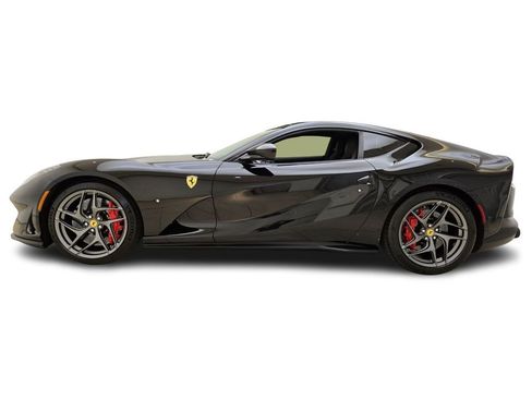 Used 2020 Ferrari 812 Superfast image 12
