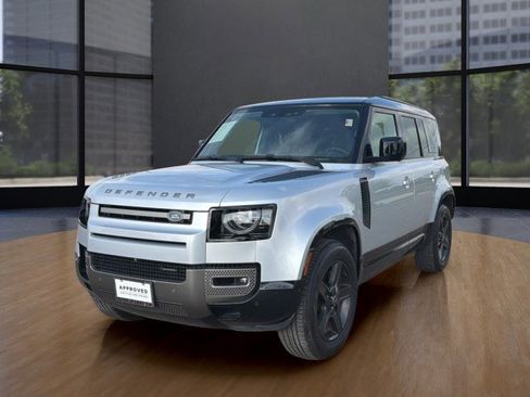 Used 2022 Land Rover Defender 110 X-Dynamic SE AWD/4WD image 12