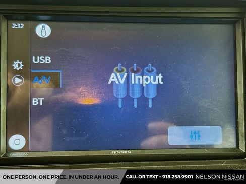 Used 2016 Chevrolet Trax LT w/ LT Convenience Package FWD image 14