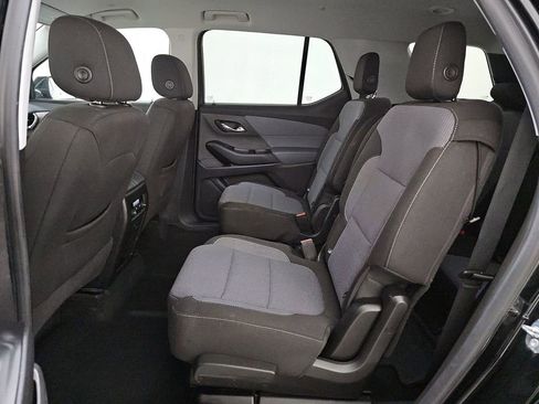 Used 2018 Chevrolet Traverse LT w/ LPO, Floor Liner Package image 6