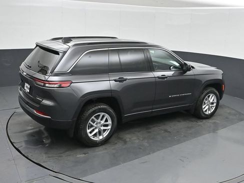 New 2026 Jeep Grand Cherokee Laredo X RWD image 32