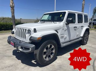 Used 2018 Jeep Wrangler Unlimited Sahara AWD/4WD video 1