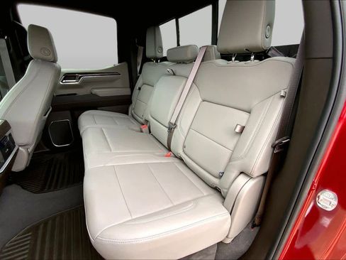 Certified 2023 Chevrolet Silverado 1500 LTZ w/ Technology Package AWD/4WD image 20