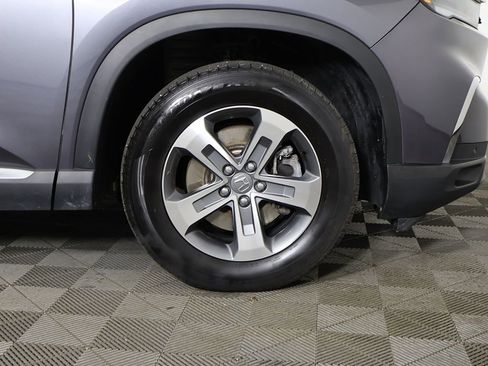 Used 2025 Honda Pilot EX-L image 21