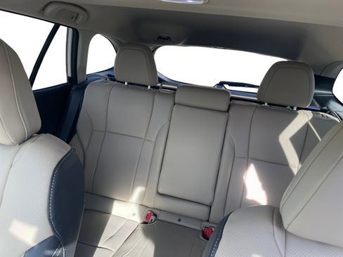 Used 2024 Subaru Outback Limited image 16