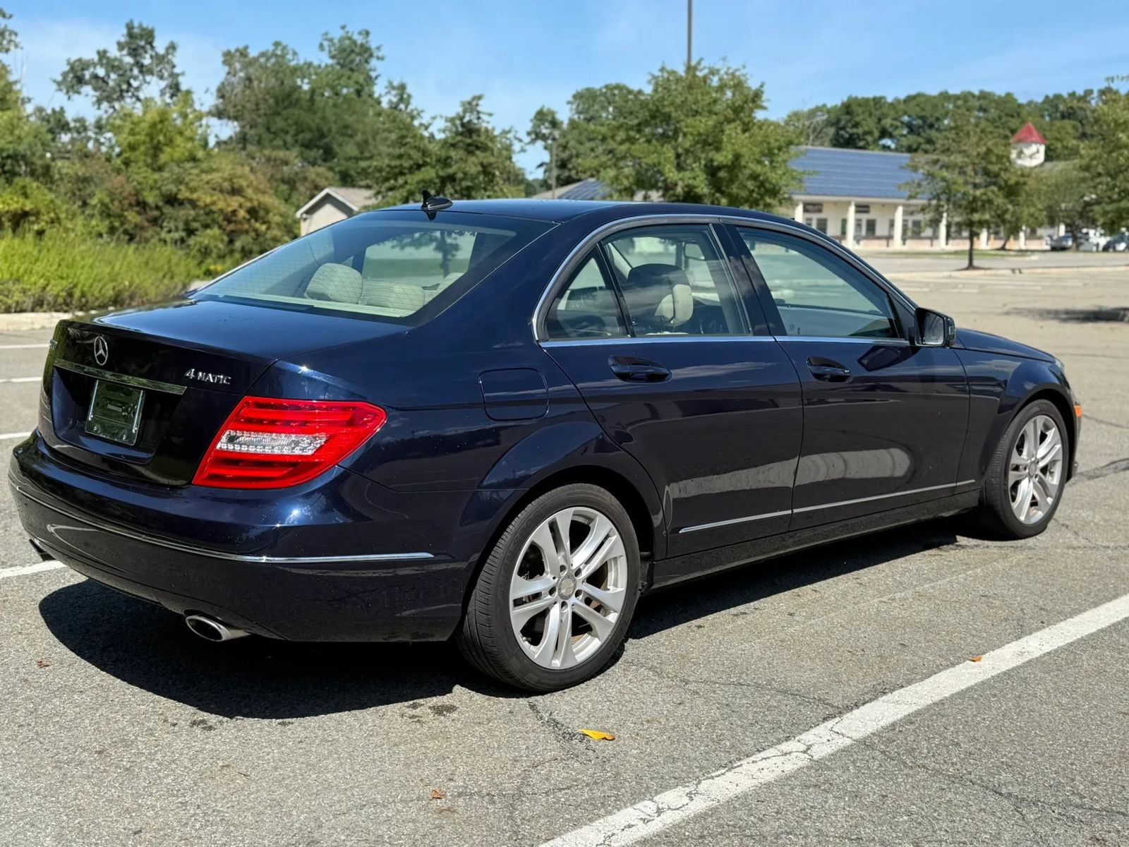 Used 2013 Mercedes-Benz C 300 4MATIC Sedan image 5