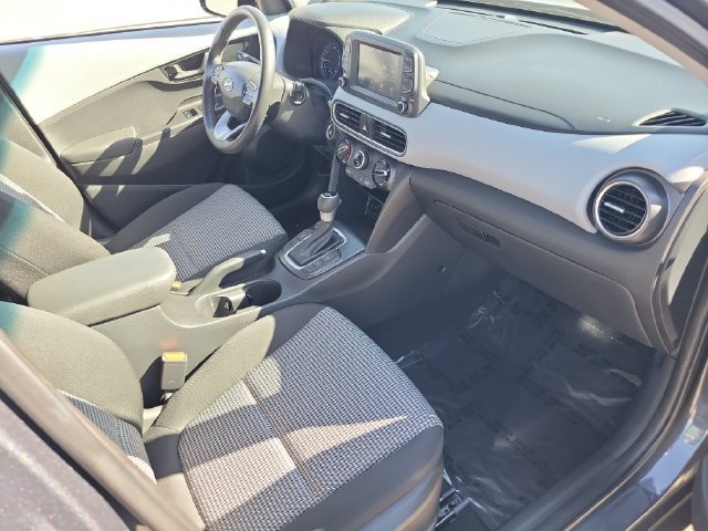 Used 2020 Hyundai Kona SEL w/ Cargo Package FWD image 19