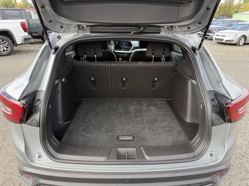 New 2025 Chevrolet Trax RS w/ Driver Confidence Package image 6