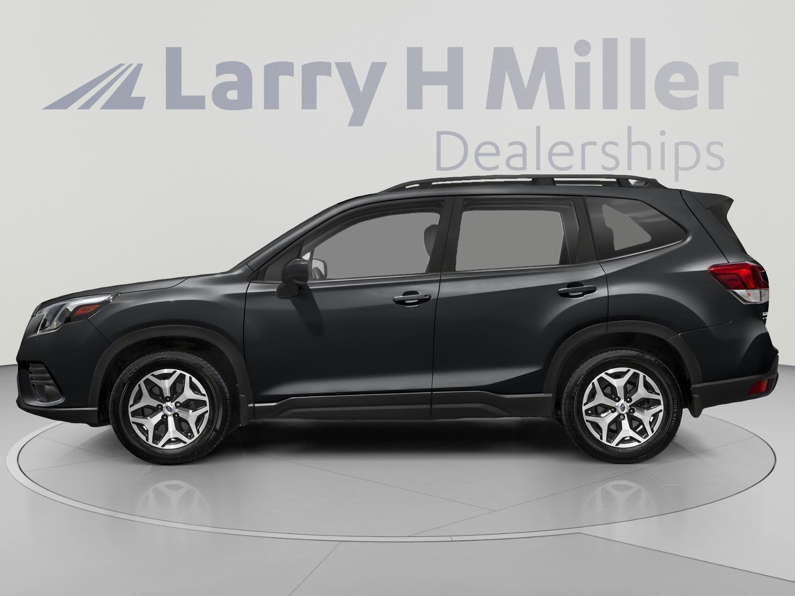Used 2024 Subaru Forester Premium AWD/4WD image 3