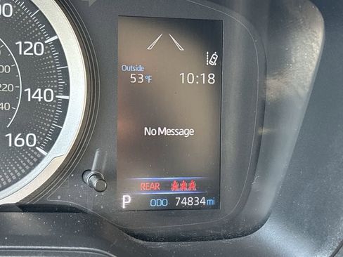 Used 2021 Toyota Corolla LE FWD image 11