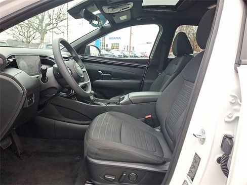 Certified 2024 Hyundai Santa Cruz SEL w/ Activity Package image 13