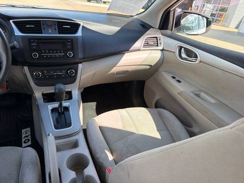 Used 2015 Nissan Sentra S FWD image 19