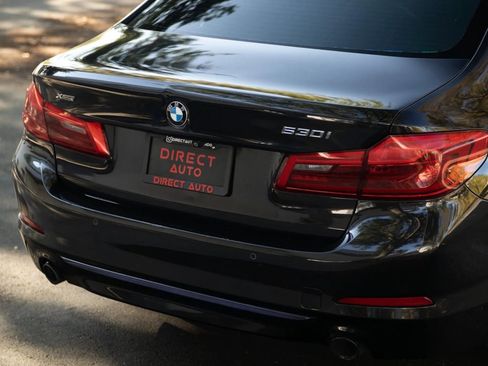 Used 2018 BMW 530i xDrive AWD/4WD image 16