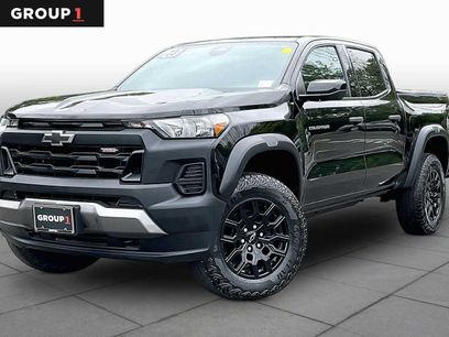 Used 2023 Chevrolet Colorado Trail Boss w/ Advanced Trailering Package