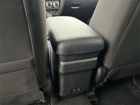 Used 2023 Mitsubishi Outlander Sport LE image 19