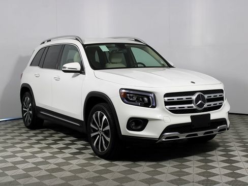 Used 2023 Mercedes-Benz GLB 250 image 27