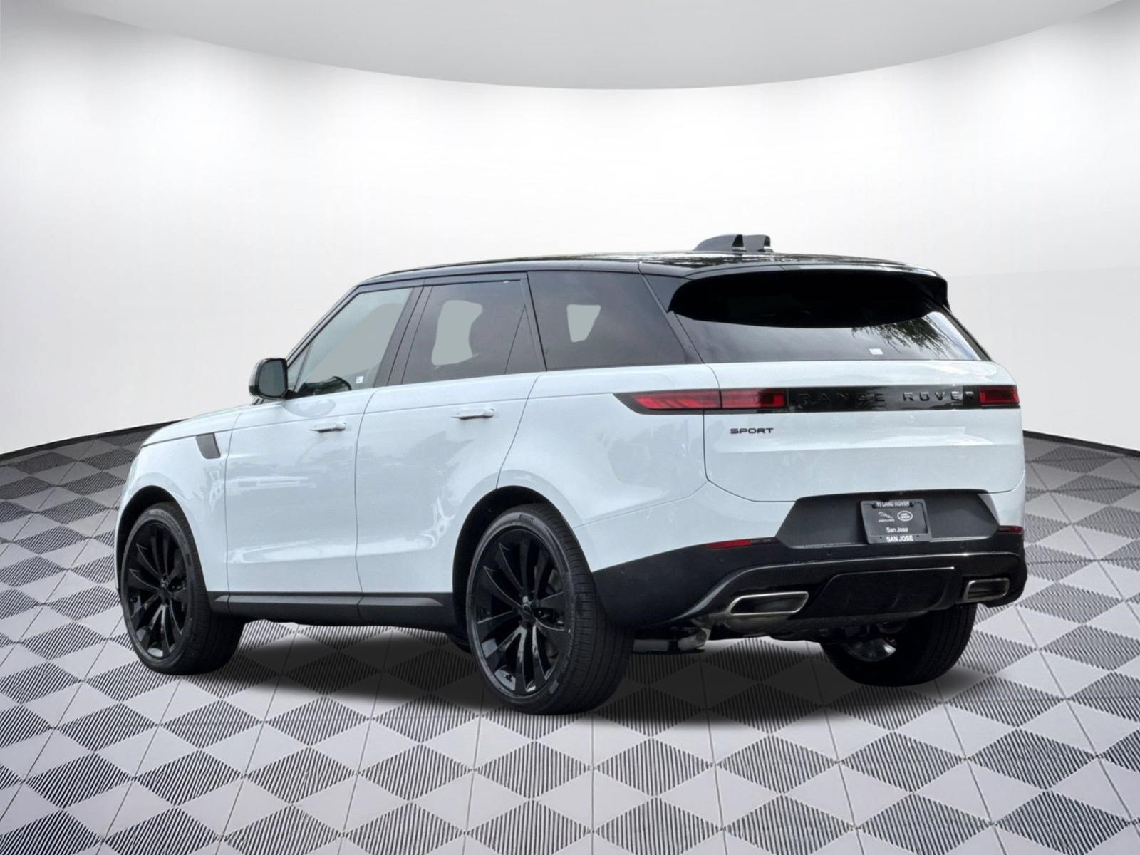 New 2026 Land Rover Range Rover Sport SE AWD/4WD image 3