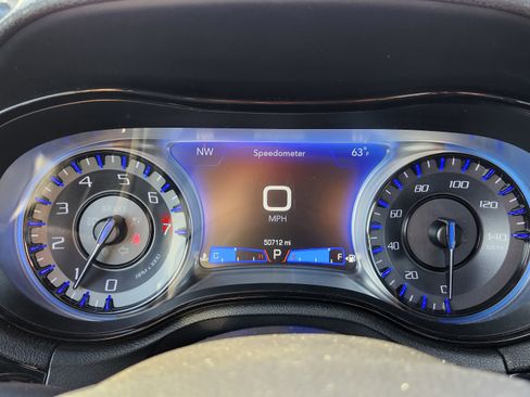 Used 2023 Chrysler 300 S image 29