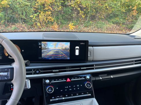 Used 2025 Hyundai Santa Fe SEL image 17