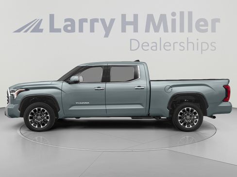 Used 2023 Toyota Tundra Limited w/ TRD Off-Road Package AWD/4WD image 3