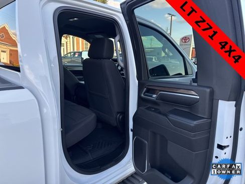 Used 2024 Chevrolet Silverado 2500 LT w/ Z71 Off-Road Package image 13