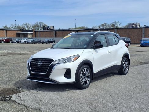 Used 2022 Nissan Kicks SV w/ Interior Electronics Package image 3