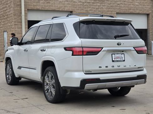 Used 2026 Toyota Sequoia Capstone AWD/4WD image 3