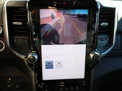 Used 2025 RAM 2500 Laramie w/ Night Edition image 28