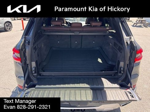 Used 2019 BMW X5 xDrive50i w/ Premium Package 2 AWD/4WD image 12