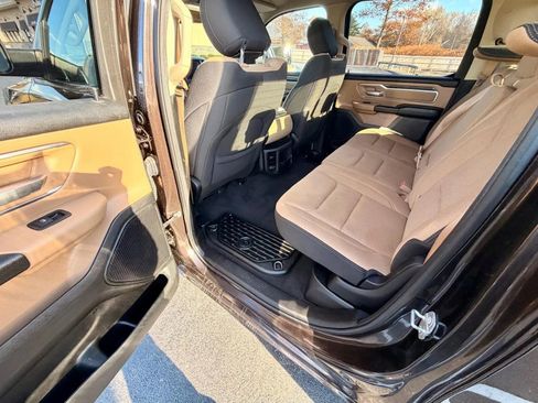 Used 2019 RAM 1500 Big Horn image 9