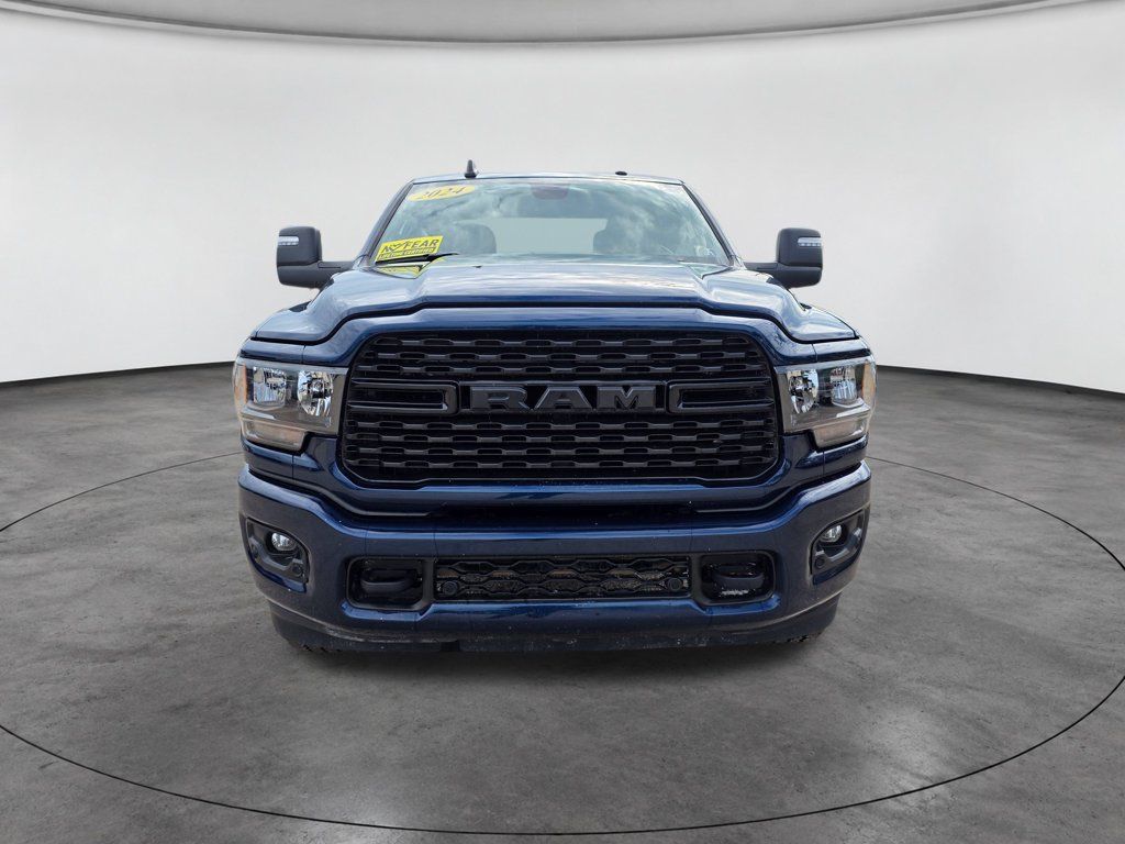 Used 2024 RAM 2500 Big Horn w/ Night Edition AWD/4WD image 2