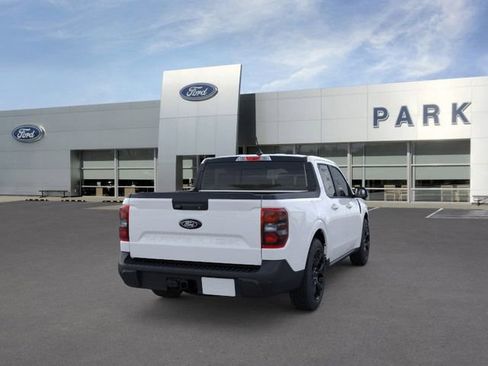 New 2025 Ford Maverick Lariat w/ Black Appearance Package image 8