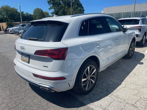 Used 2023 Audi Q5 2.0T Premium Plus w/ Premium Plus Package AWD/4WD image 3