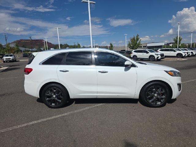 Used 2016 Kia Sorento SX FWD image 2