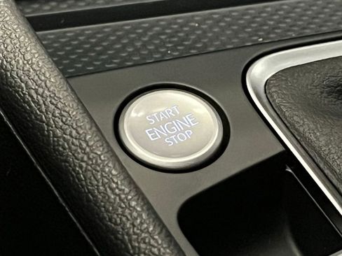 New 2025 Volkswagen Jetta SE image 14